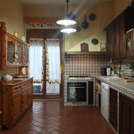 Gincat Casa Nel Chianti - 3 Camere, Terrazze & Bbq Apartment